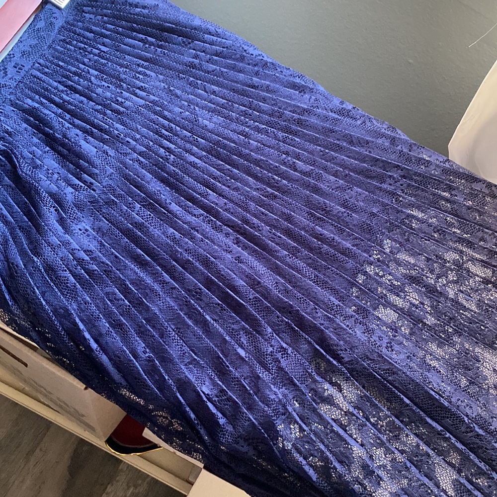 H&M lace navy pleated midi skirt Size 2 NWT blue - Picture 6 of 12